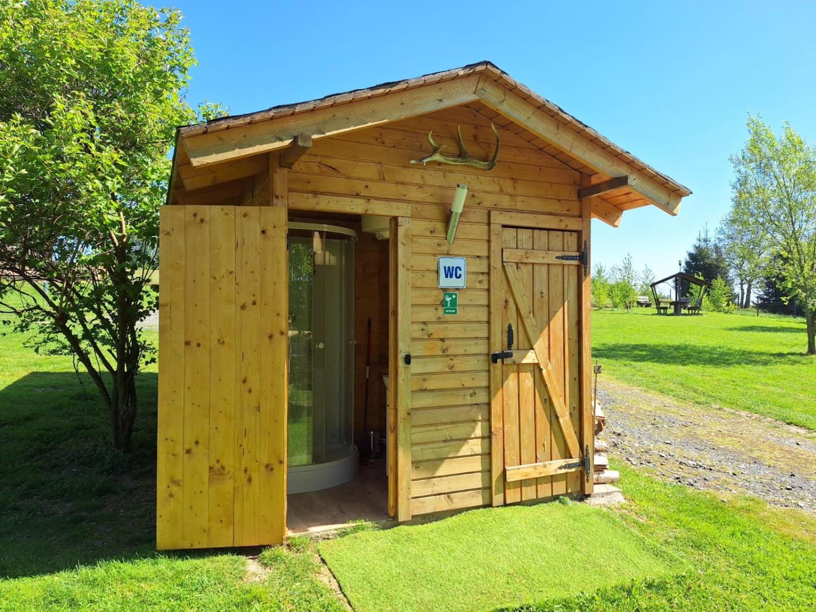 Giebultow  Camping, Zabierz Wlasny Namiot Kameralne Pole Namiotowe Z Basenem Kinem Plenerowym Miejscem Na Ognisko I Placem Zabaw Zywe Zwierzeta Agroturystyka מראה חיצוני תמונה